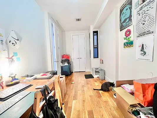 Rented by ERNY LLC | media 17