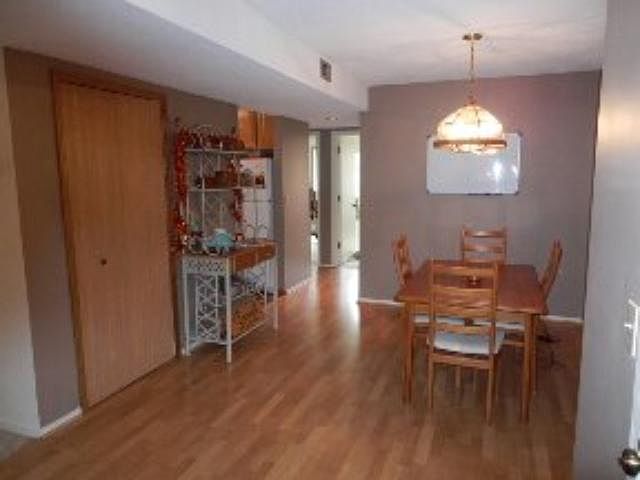 1st image of 130 Demont Ave E APT 241