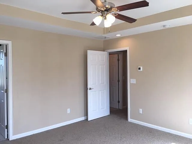 976 Cobble Dr — Photo 16