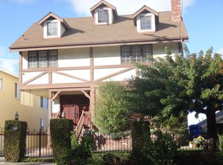 834 W 21st St, San Pedro, CA 90731