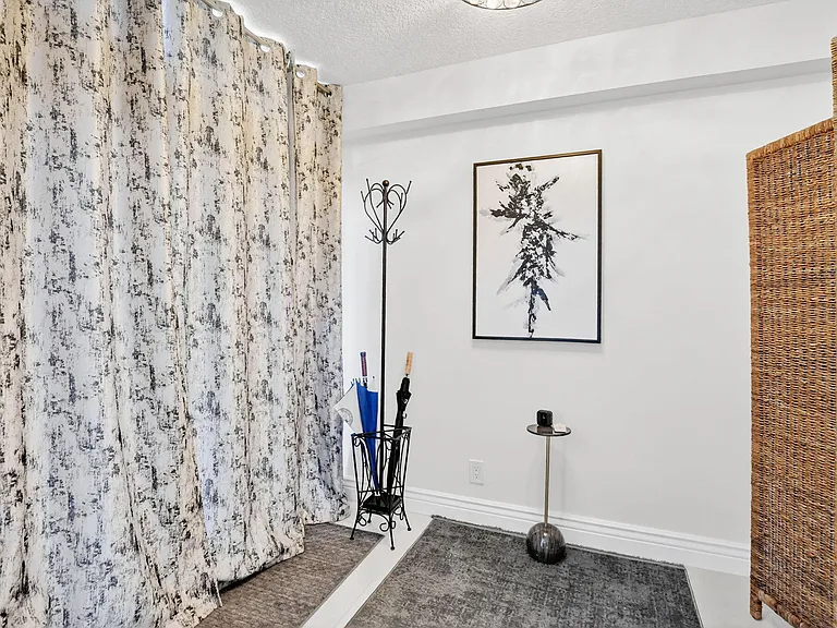 7233 Promenade Dr #101 — Photo 20