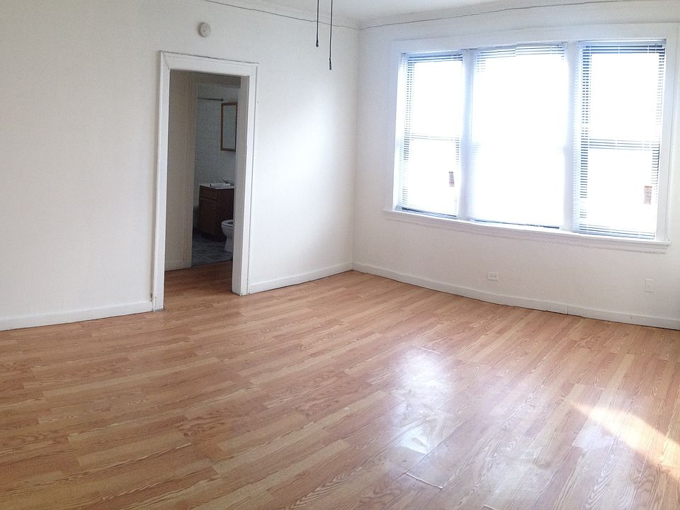 1st image of 5220 S Harper Ave APT 315