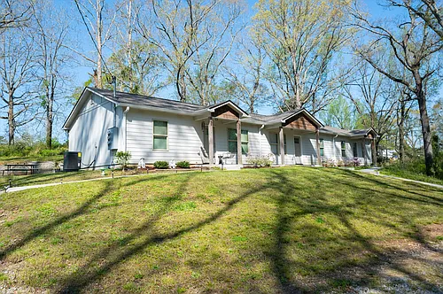 2005 Coldwater Rd #C Photo 1