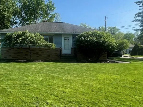 94 Chestnut Ave, Northfield, OH 44067