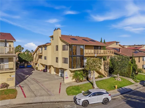 16771 Moody Cir, Huntington Beach, CA 92649