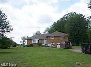 3872 S Main St, Hubbard, OH 44425