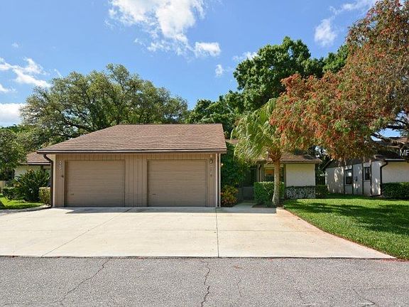 2nd image of 4720 Oak Hill Ln