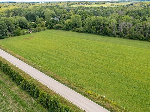 2nd image of LOT 1 River Dr