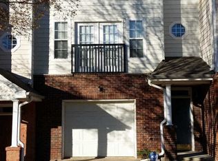 2589 Laurel Cir NW, Atlanta, GA 30311