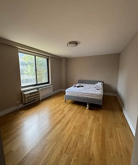 792 Columbus Ave #3T — Photo 7