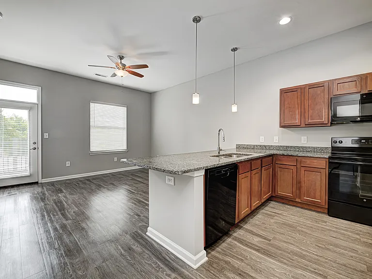 Slate Run Lofts and Apartments — Photo 30