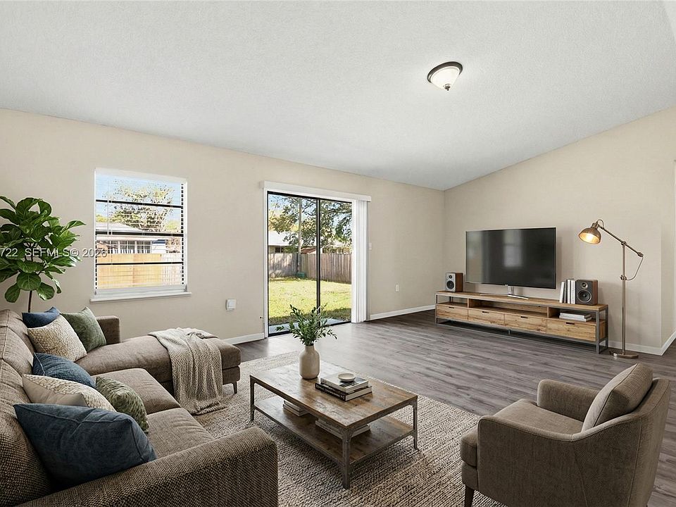 1st image of 637 Mosquero Ave