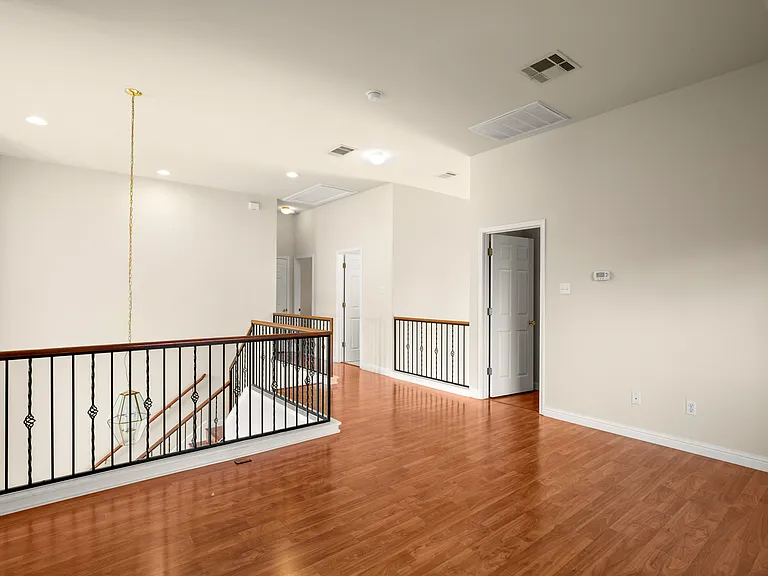 10105 Wind Cave Trl — Photo 16