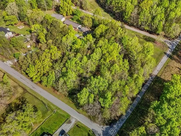 5800 Appling Rd, High Point, NC 27263