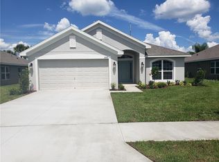 1458 Grey Eagle Ln, Winter Haven, FL 33881