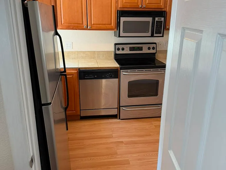 757 W N St #1 — Photo 4