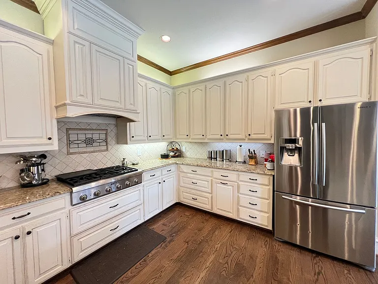 3508 Terry Dr — Photo 9