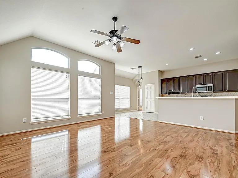 21923 Shady Heath Ln — Photo 33