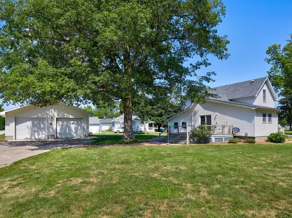 212 NE Elm St, Greenfield, IA 50849