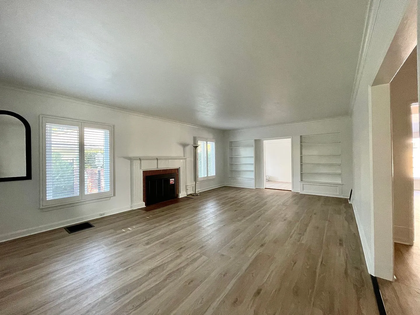 Classic 3BR/2BA San Marino Home w/ Large Yard & Garage, 10-Min Walk to San Marino High - Availabl... — Photo 3