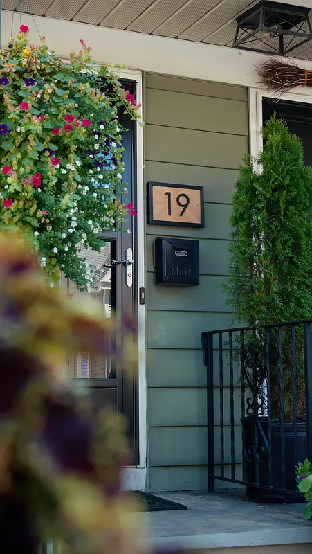 2 bed, 1.0 bath, 1000 sqft, $2,500 — Photo 2
