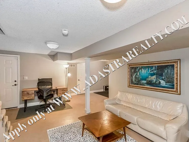 2715 Holmes St — Photo 26