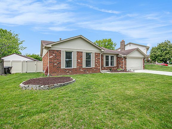 2nd image of 25460 Montebello Dr