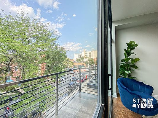 5th image of 954 Herkimer St #3F