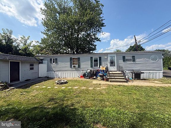 2nd image of 73 Harrison Dr