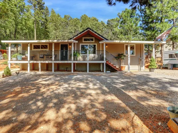 21207 Oakwood Ln, Foresthill, CA 95631