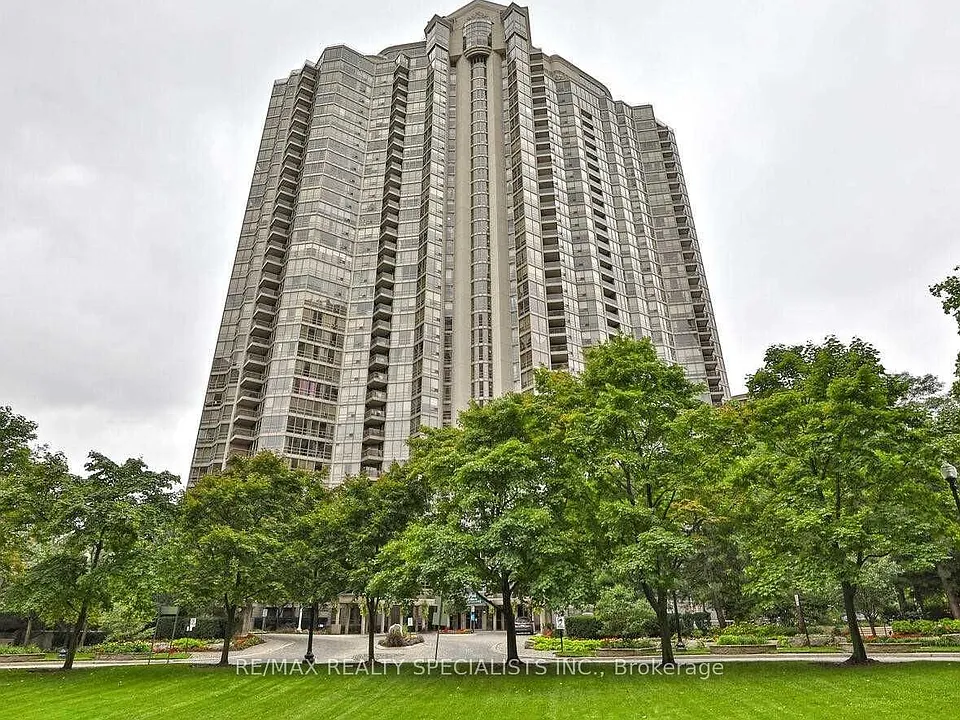 45 Kingsbridge Garden Cir #601