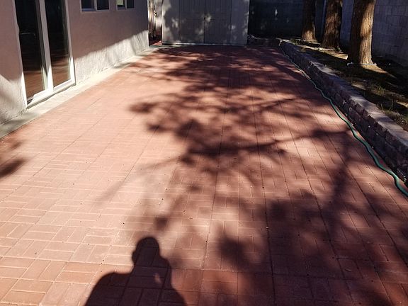 3rd image of 4690 Kristen Ln