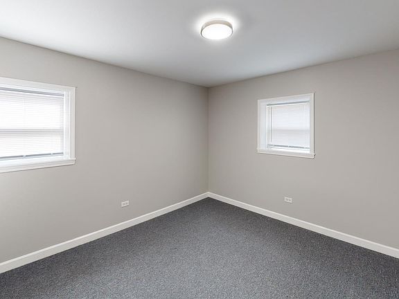 4th image of 14044 S Tracy Ave APT 2W