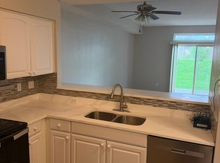 11679 Horizon Dr, Burnsville, MN 55337