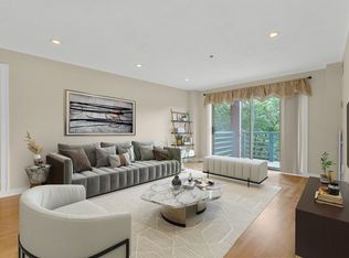 273 Cambridge Rd APT 404, Woburn, MA 01801