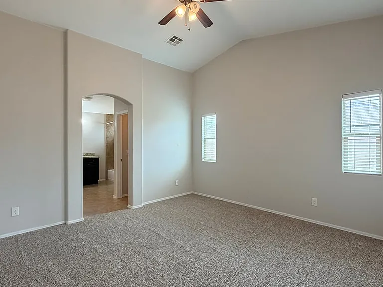 12941 W Bloomfield Rd — Photo 11