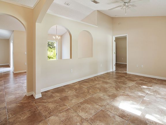 4th image of 1002 Coatbridge Dr