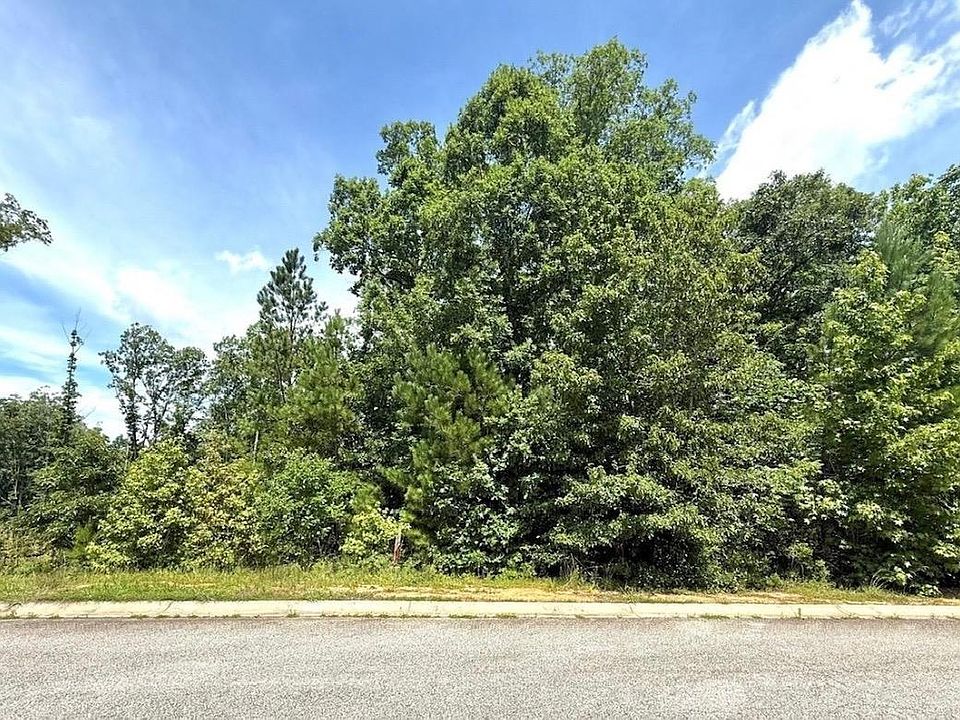 1st image of 1012 Lyndon Dr