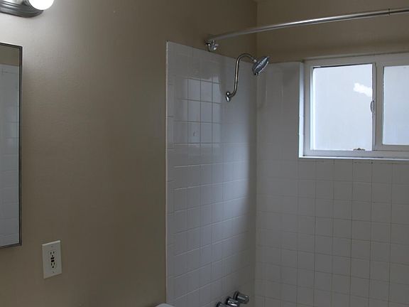 5th image of 776 Deland Ave APT 2