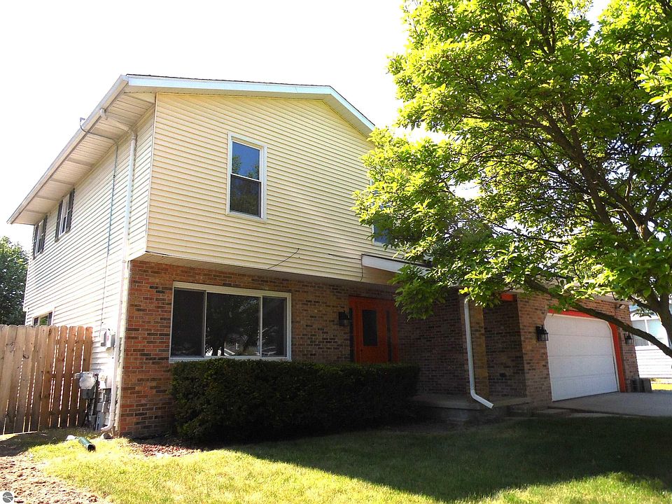 1st image of 1191 N Frost Dr
