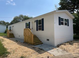 21 Bluebonnet Ln, Belton, MO 64012