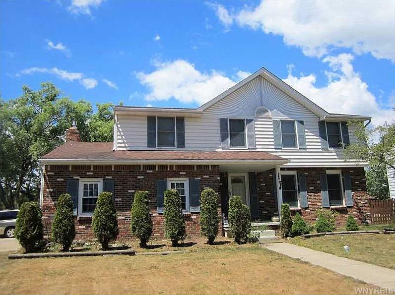 1st image of 385 Colonial Dr