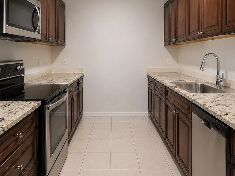 2730 Forest Hills Blvd #104 — Photo 4