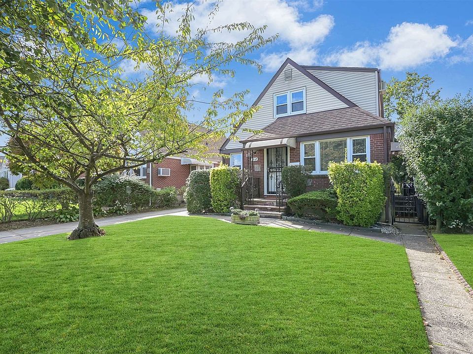 7612 267th Street, New Hyde Park, NY 11040 Zillow