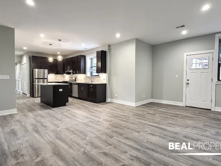 1002 Crain St #2 — Photo 1