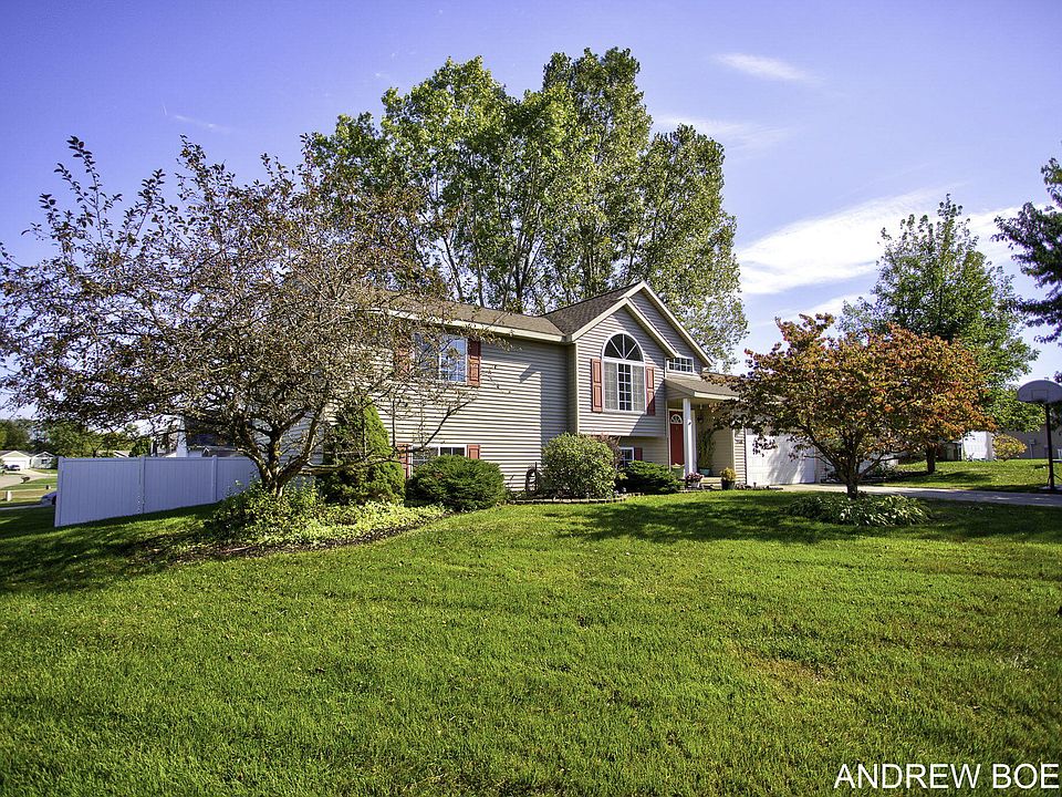 1st image of 3518 Willowood Dr