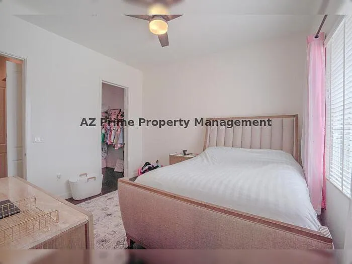 4438 N 27th St #4 — Photo 18