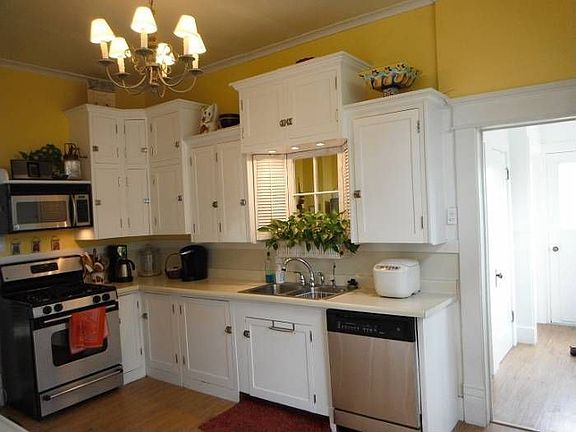 Stainless appliances