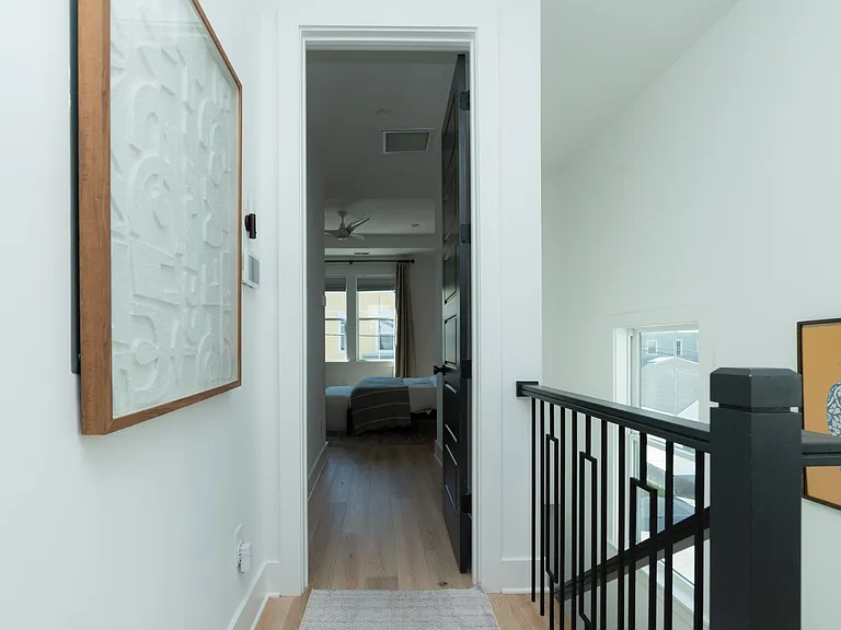 104 Cooper St — Photo 21
