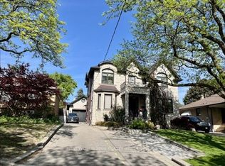 21 Flamingo Cres UNIT 2, Toronto, ON M6M4E9